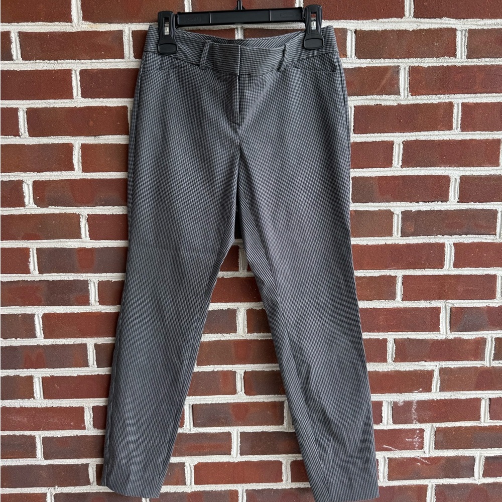 The Limited Women's Black Extra Stretch Skinny Pants